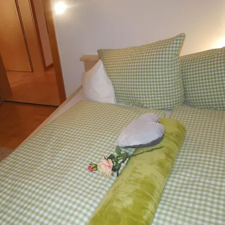 Apartement Metzler Susanne Apartment *